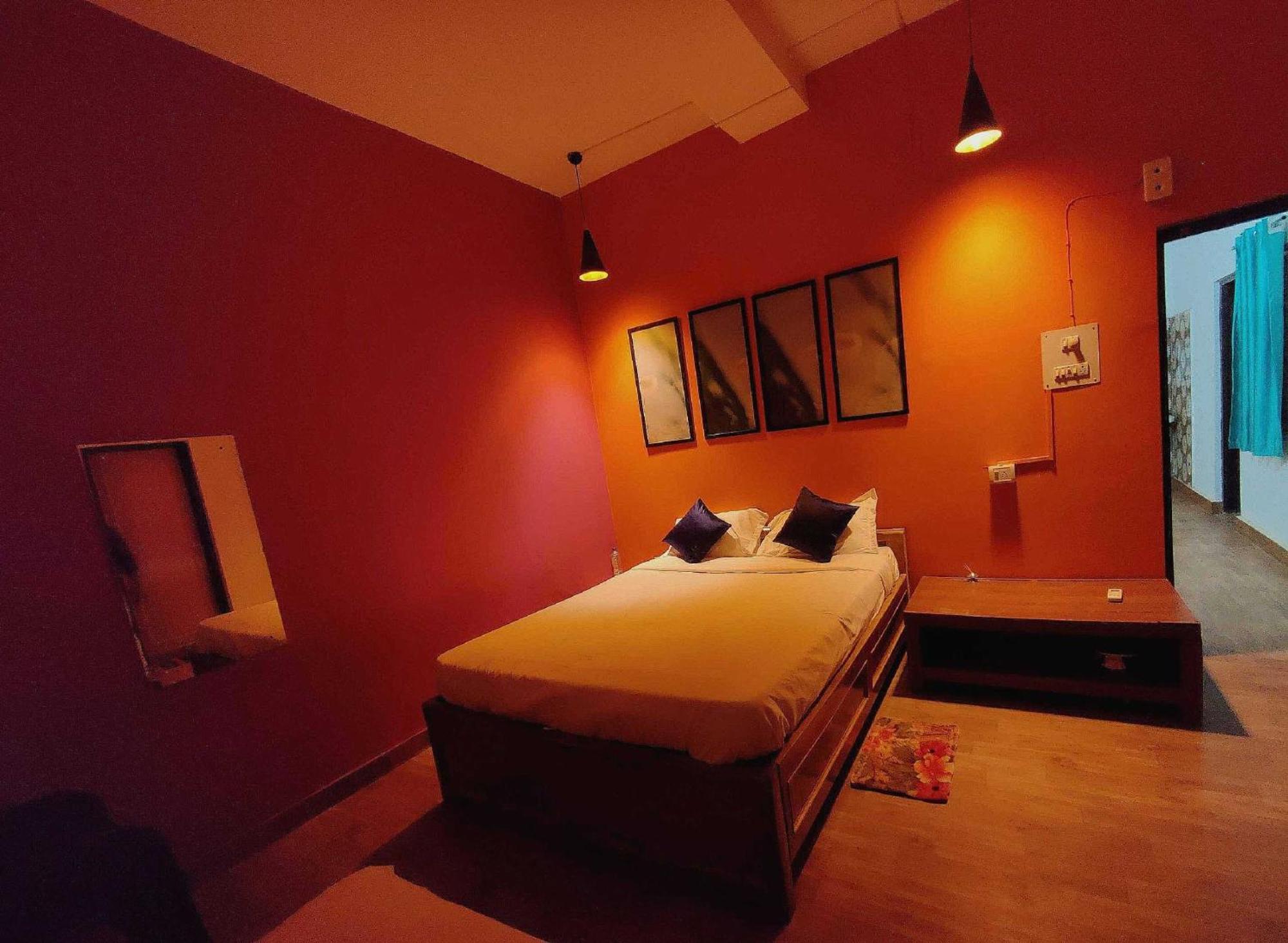 Hotel O Housefull Residency Khandagiri Exteriör bild