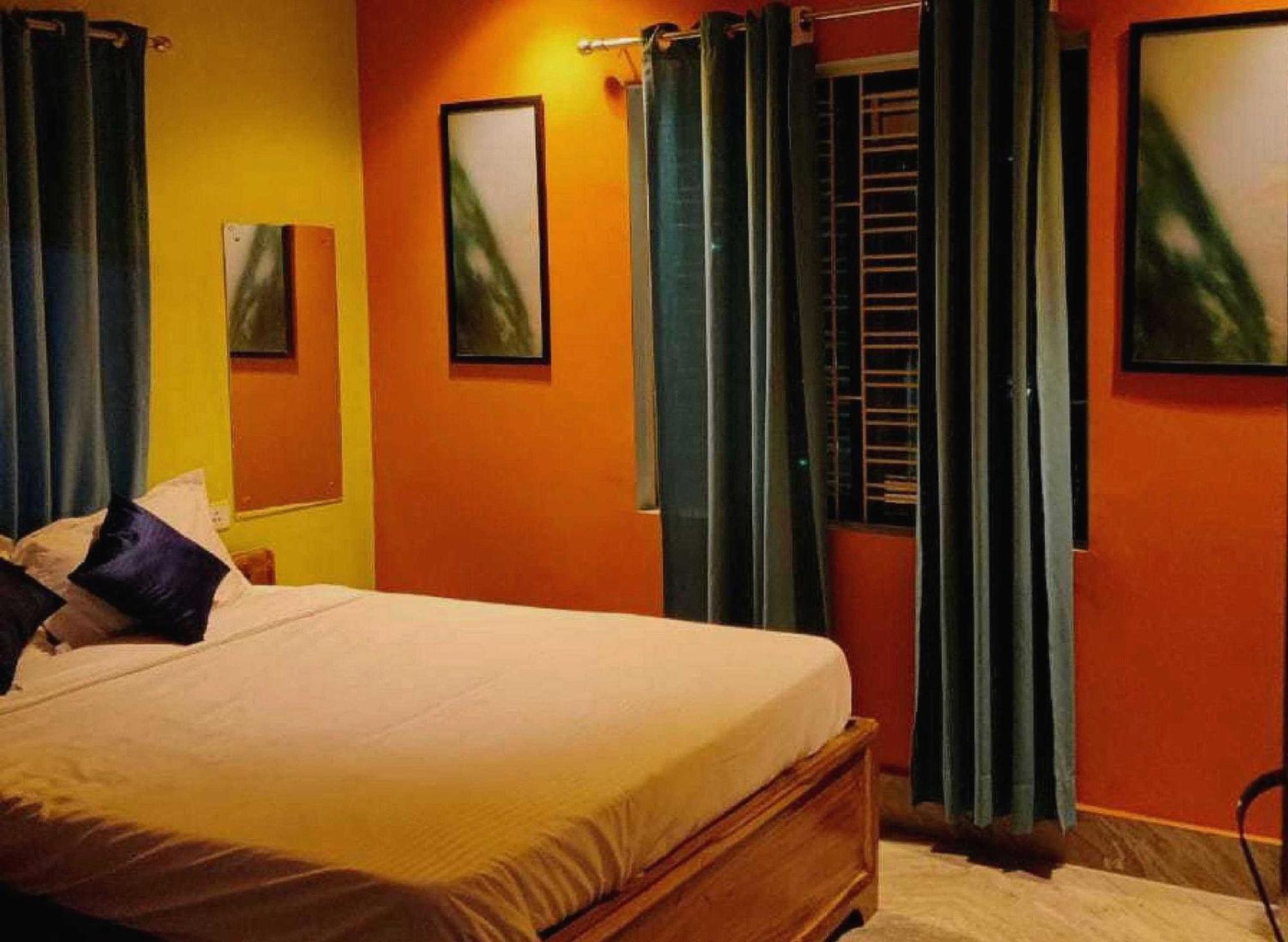 Hotel O Housefull Residency Khandagiri Exteriör bild