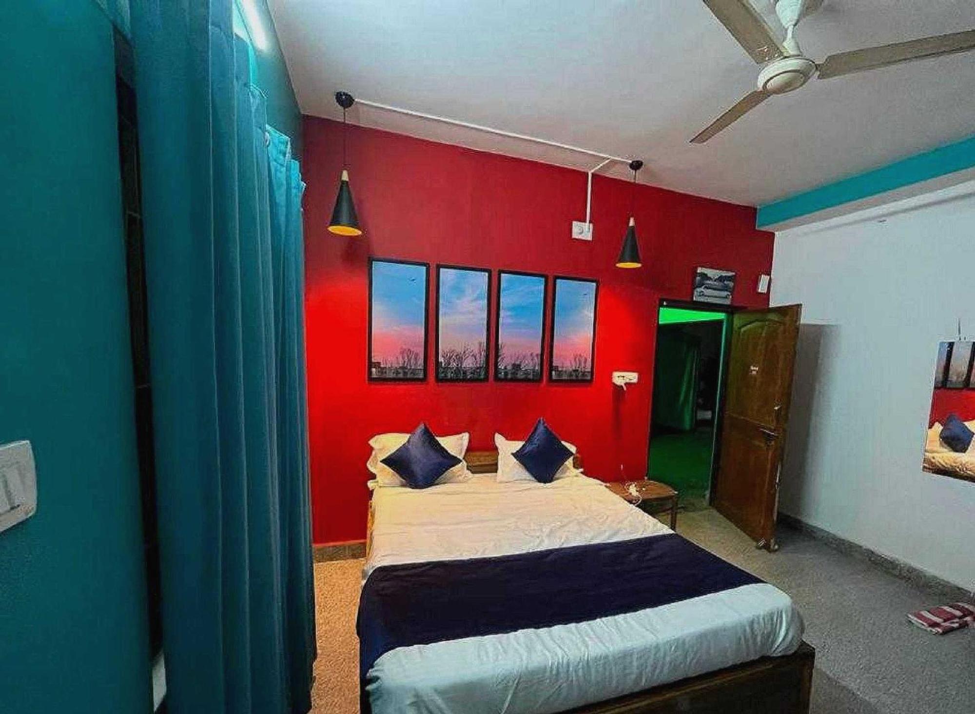 Hotel O Housefull Residency Khandagiri Exteriör bild
